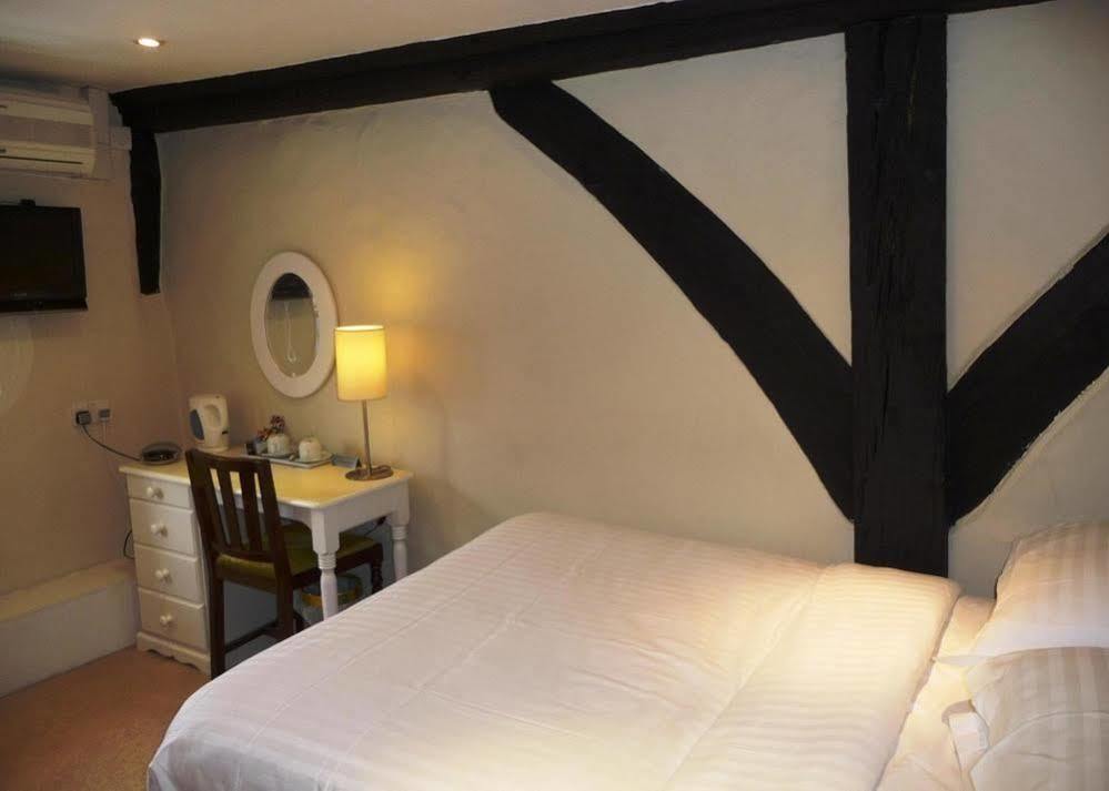 The George Inn Lower Brailes Buitenkant foto